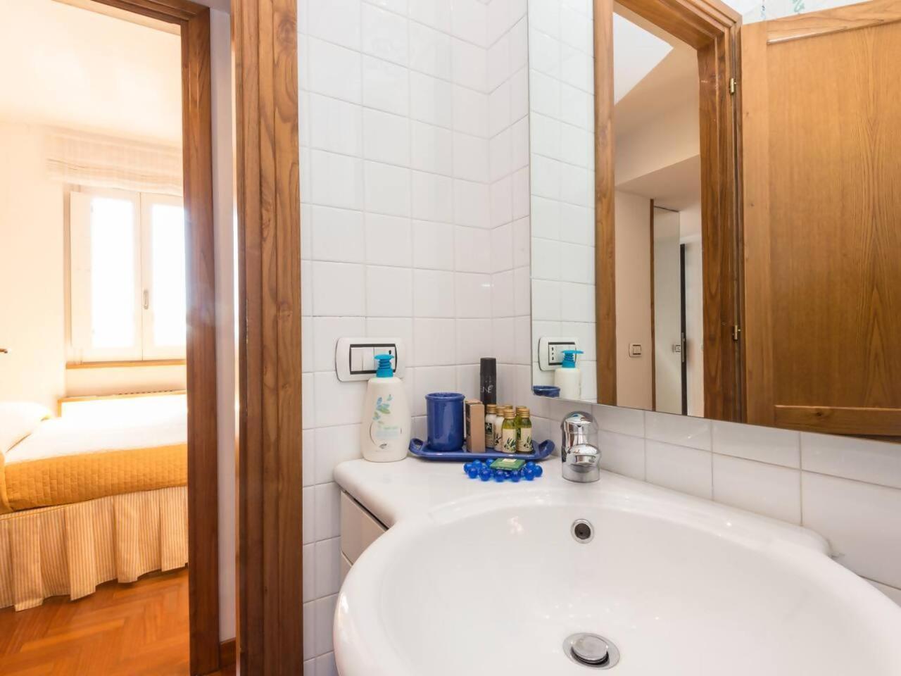 Trevi Luxury With Terrace Apartamento Roma Exterior foto